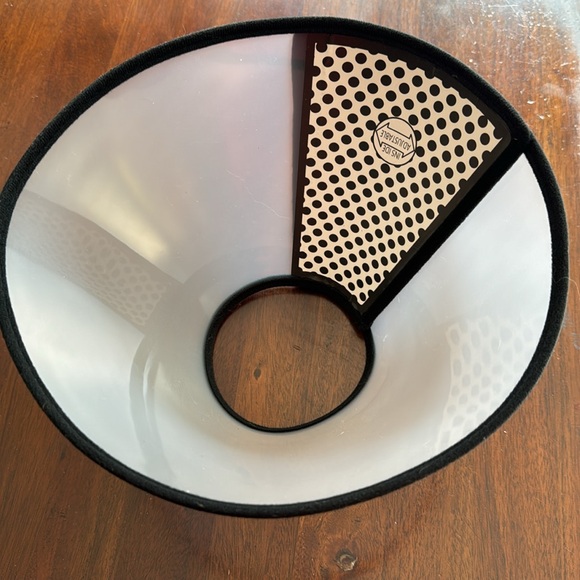 Sz 2+ Cat Dog Recovery Collar Neck Cone Pet Neck Cover Circle Cats & Dogs Ring - Picture 3 of 6